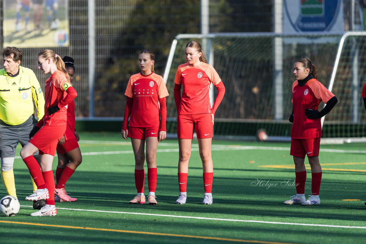 Bild 347 - wBJ VfL Pinneberg2 - Eimsbuttler TV 3 : Ergebnis: 5:0